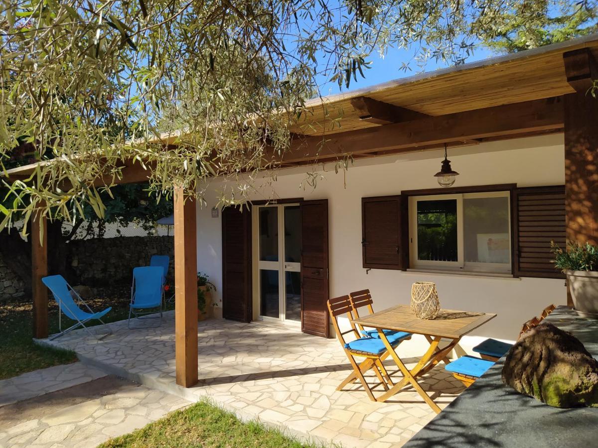 Casotto Il Carrubo, A 100 Mt Dal Mare! Villa Avola Bagian luar foto